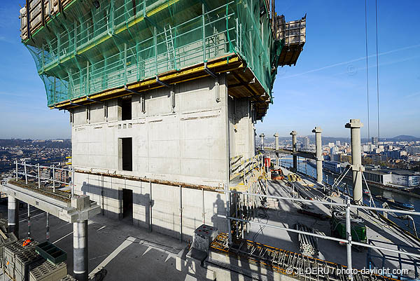 tour des finances à Liège